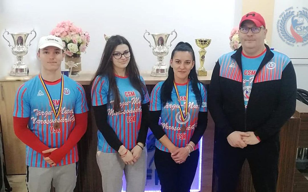 Trei medalii de bronz la CN indoor de tir cu arcul!
